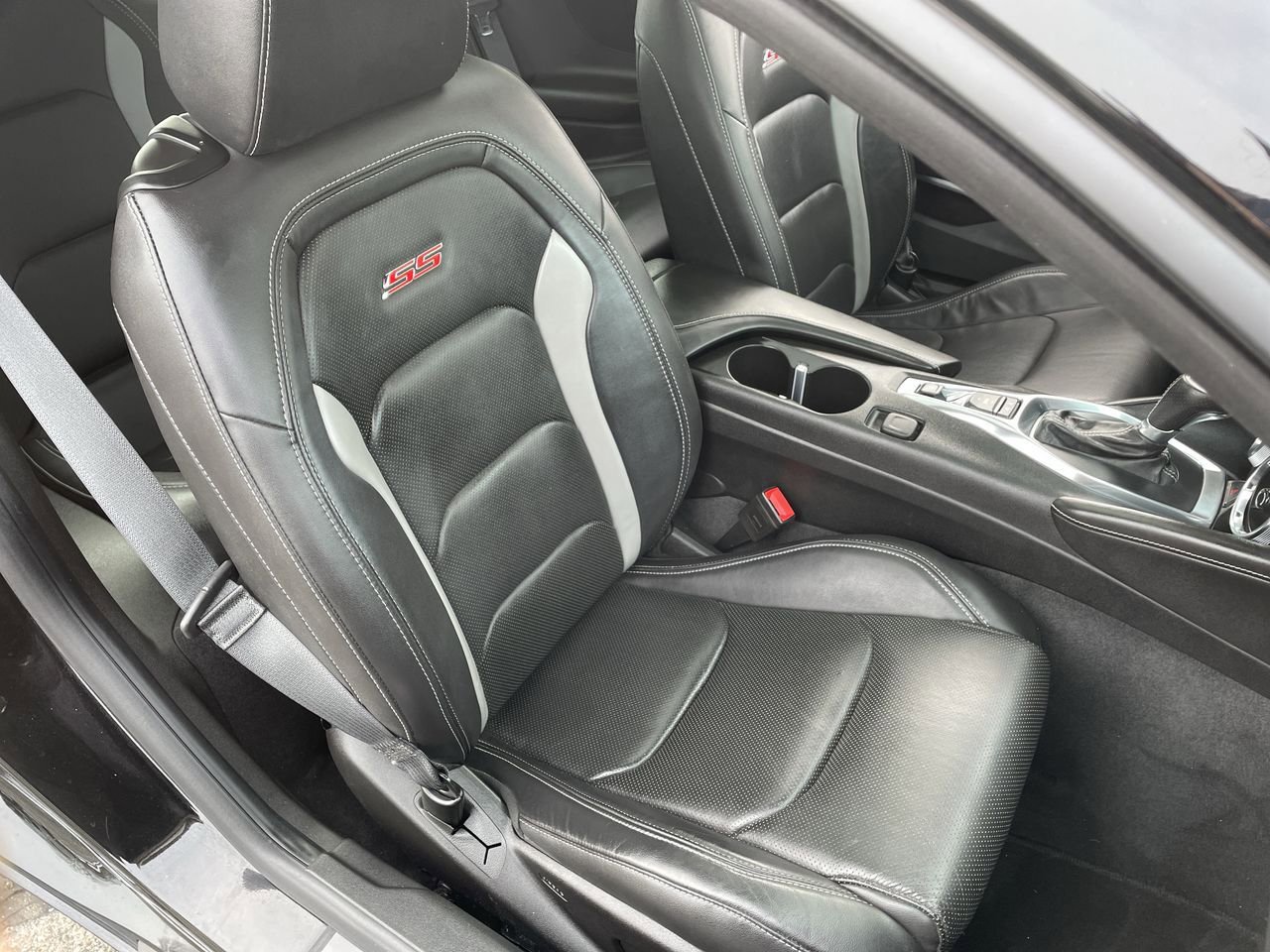 Thumbnail: 2018 Chevrolet Camaro - 14