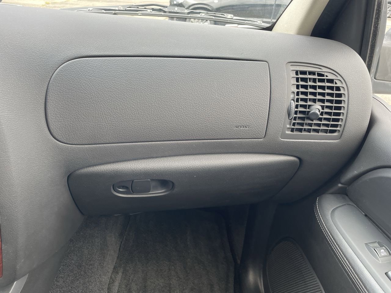 Thumbnail: 2007 Saab 9-7X - 16