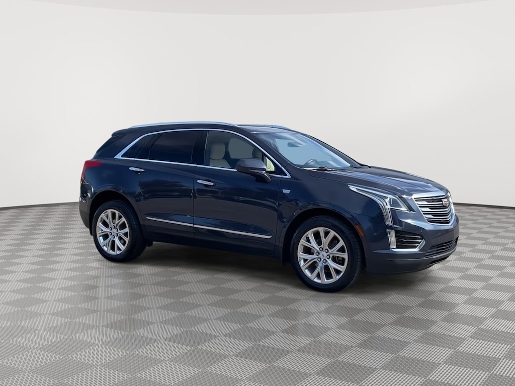 Used 2019 CADILLAC XT5 Luxury FWD SUV