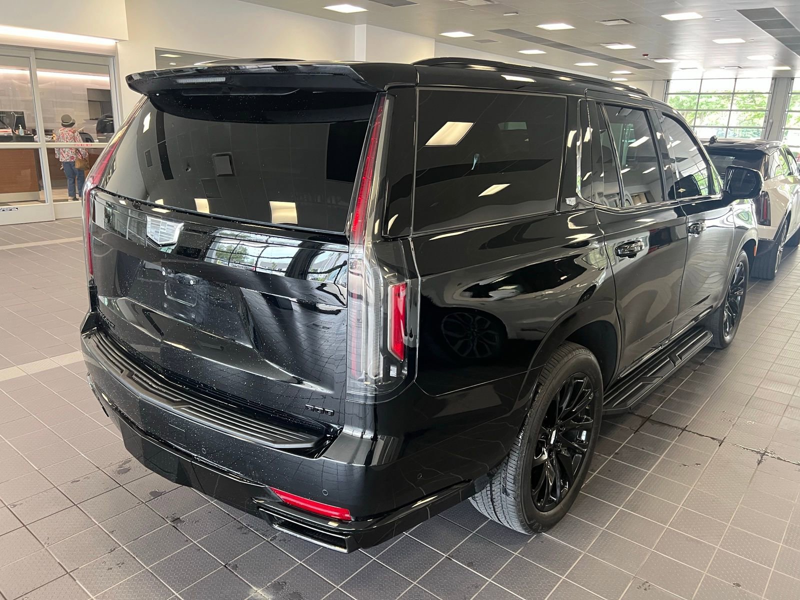 Thumbnail: 2023 Cadillac Escalade - 3