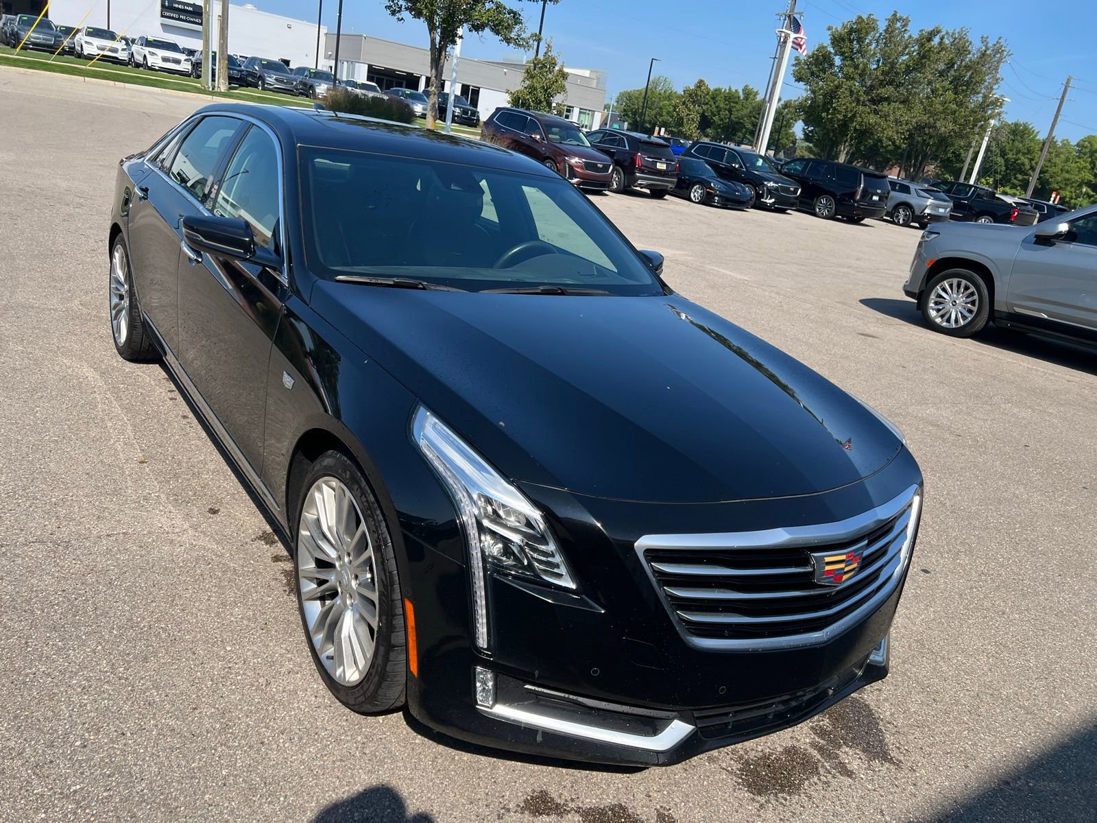 Thumbnail: 2018 Cadillac CT6 - 4