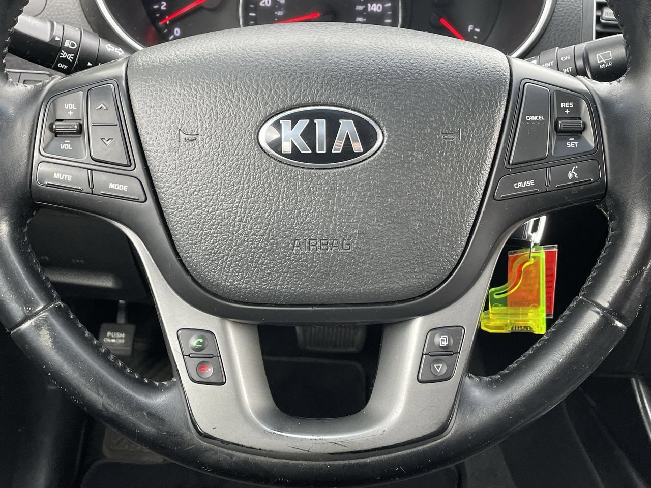 Thumbnail: 2015 Kia Sorento - 10