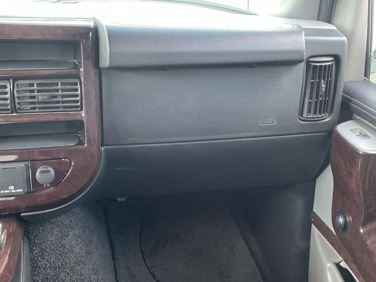 Thumbnail: 2019 GMC Savana - 16