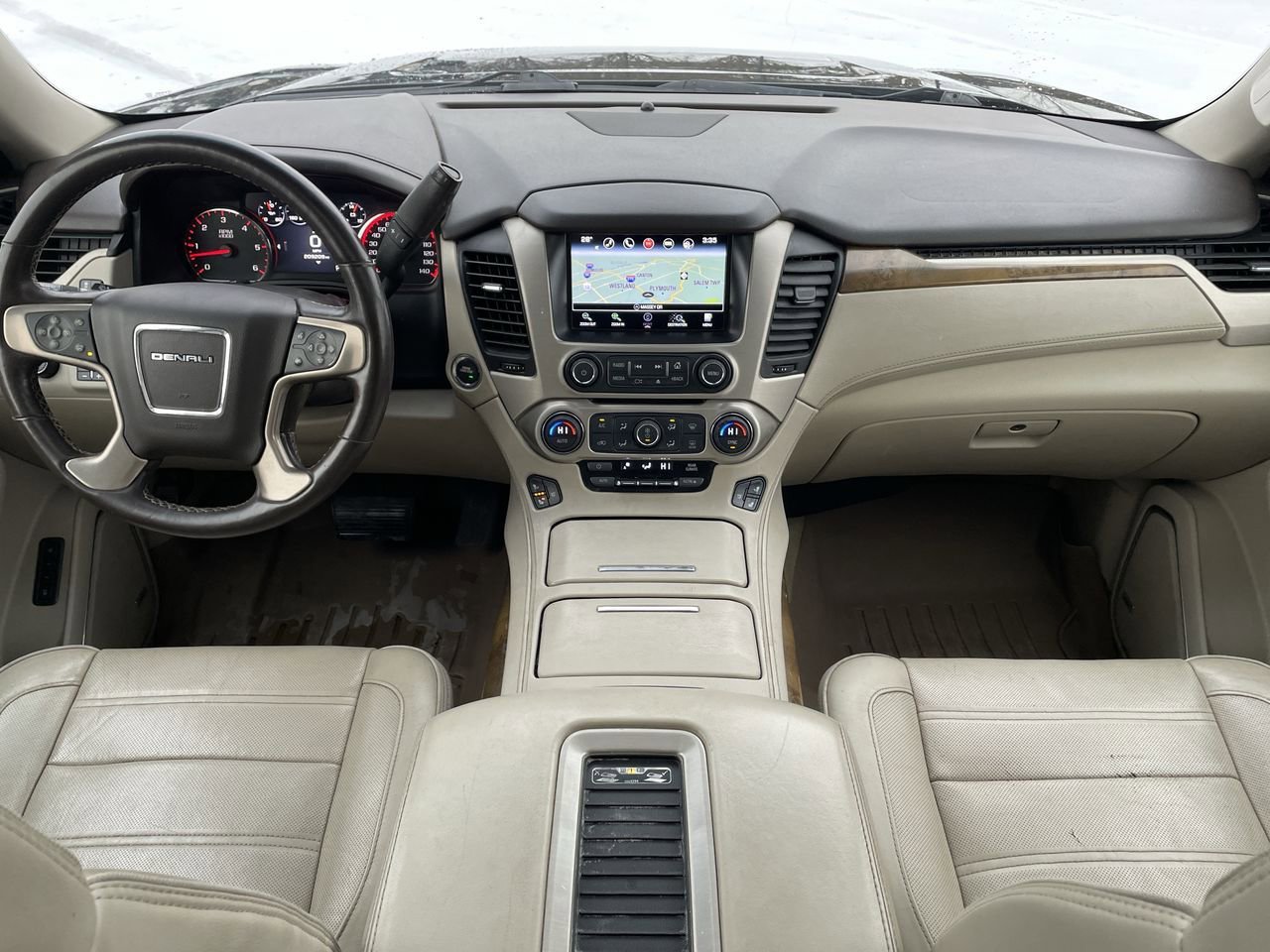 Thumbnail: 2016 GMC Yukon - 28