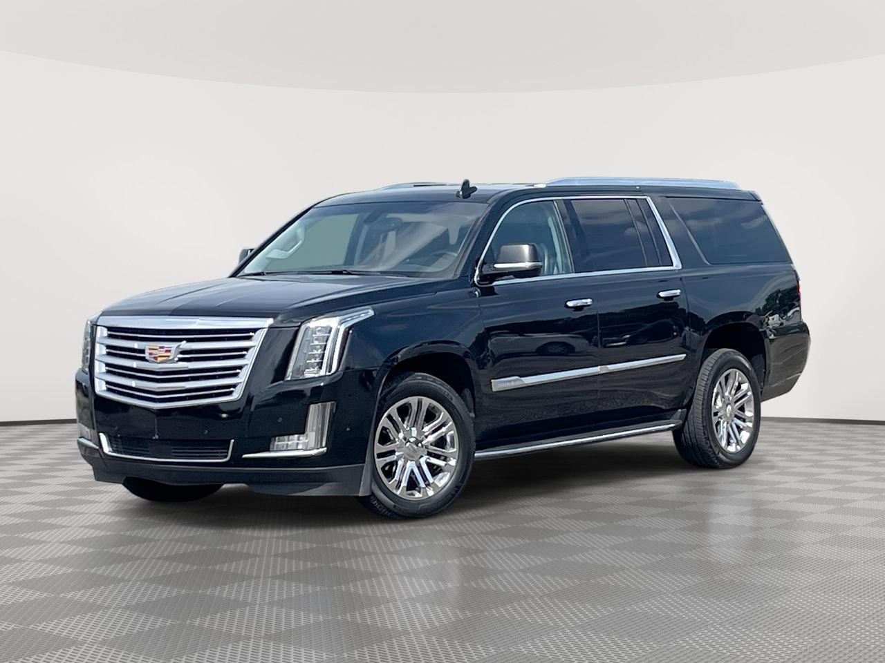 2018 Cadillac Escalade ESV -
                  Plymouth, MI