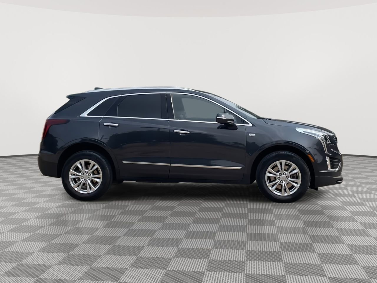 Thumbnail: 2023 Cadillac XT5 - 9