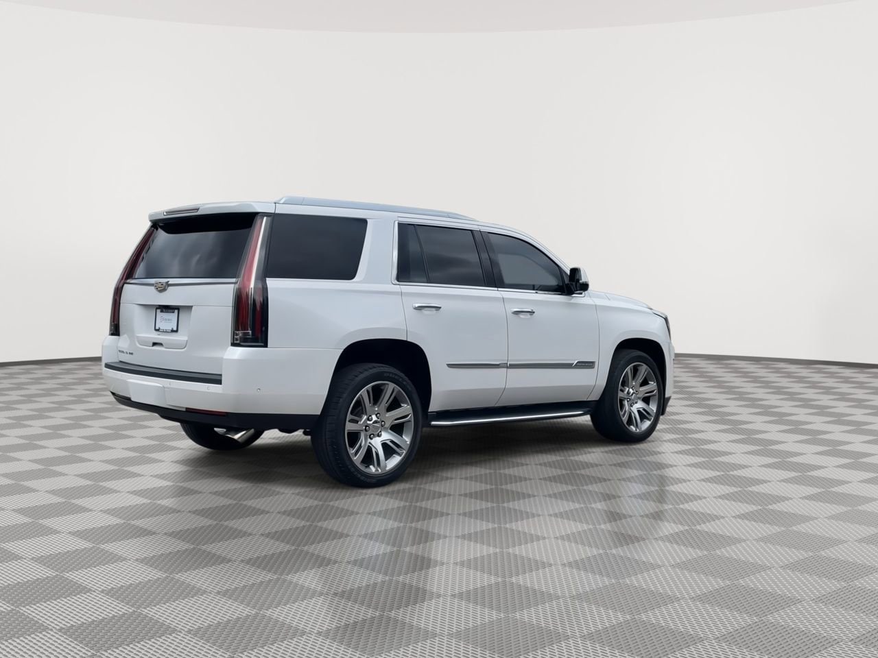 Thumbnail: 2017 Cadillac Escalade - 8