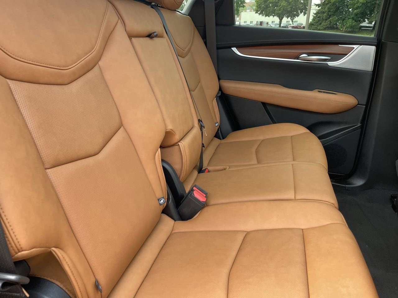 Thumbnail: 2023 Cadillac XT5 - 15
