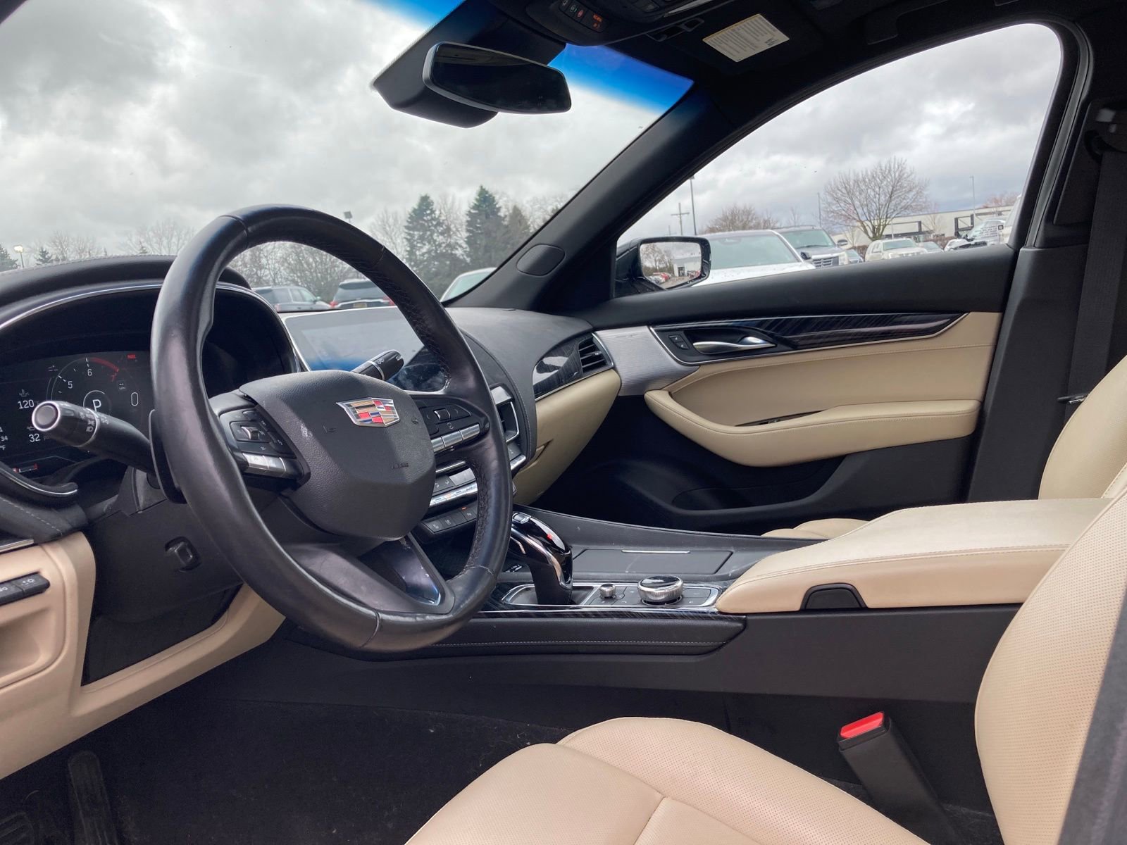 Thumbnail: 2023 Cadillac CT5 - 4