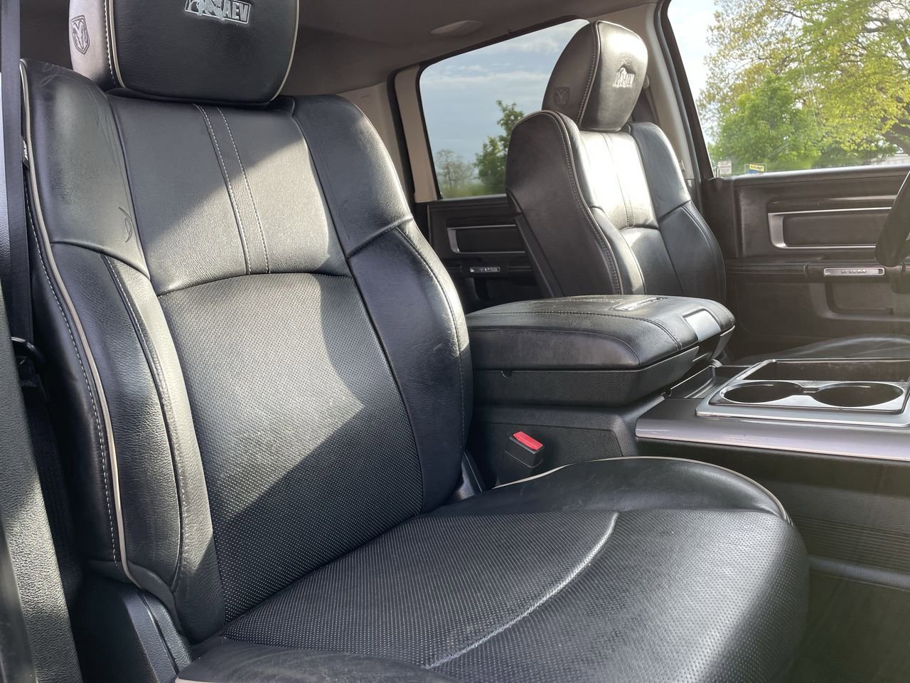 2015 RAM 3500 Longhorn 14