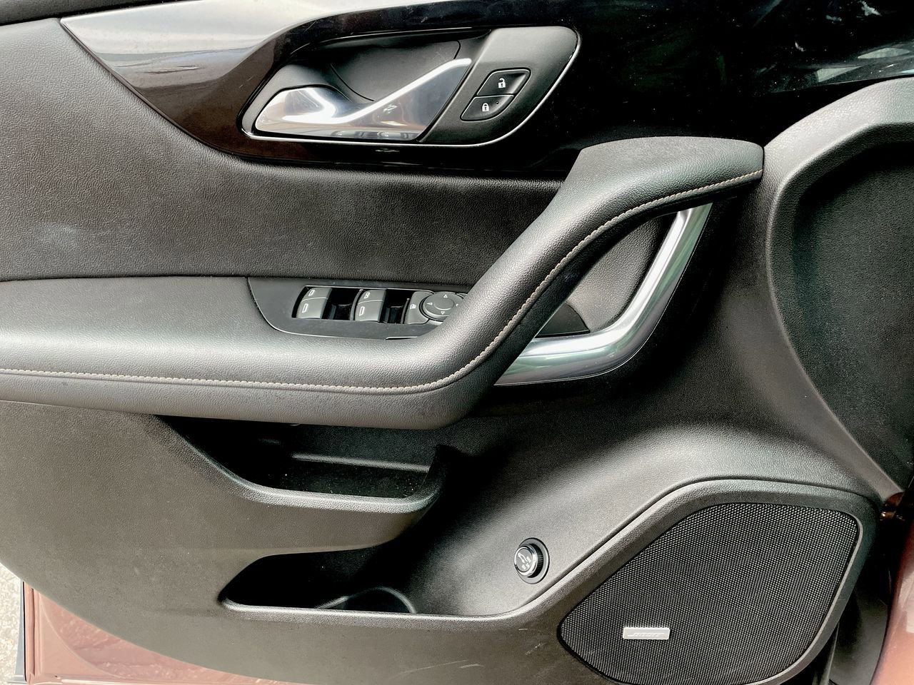 Thumbnail: 2023 Chevrolet Blazer - 34