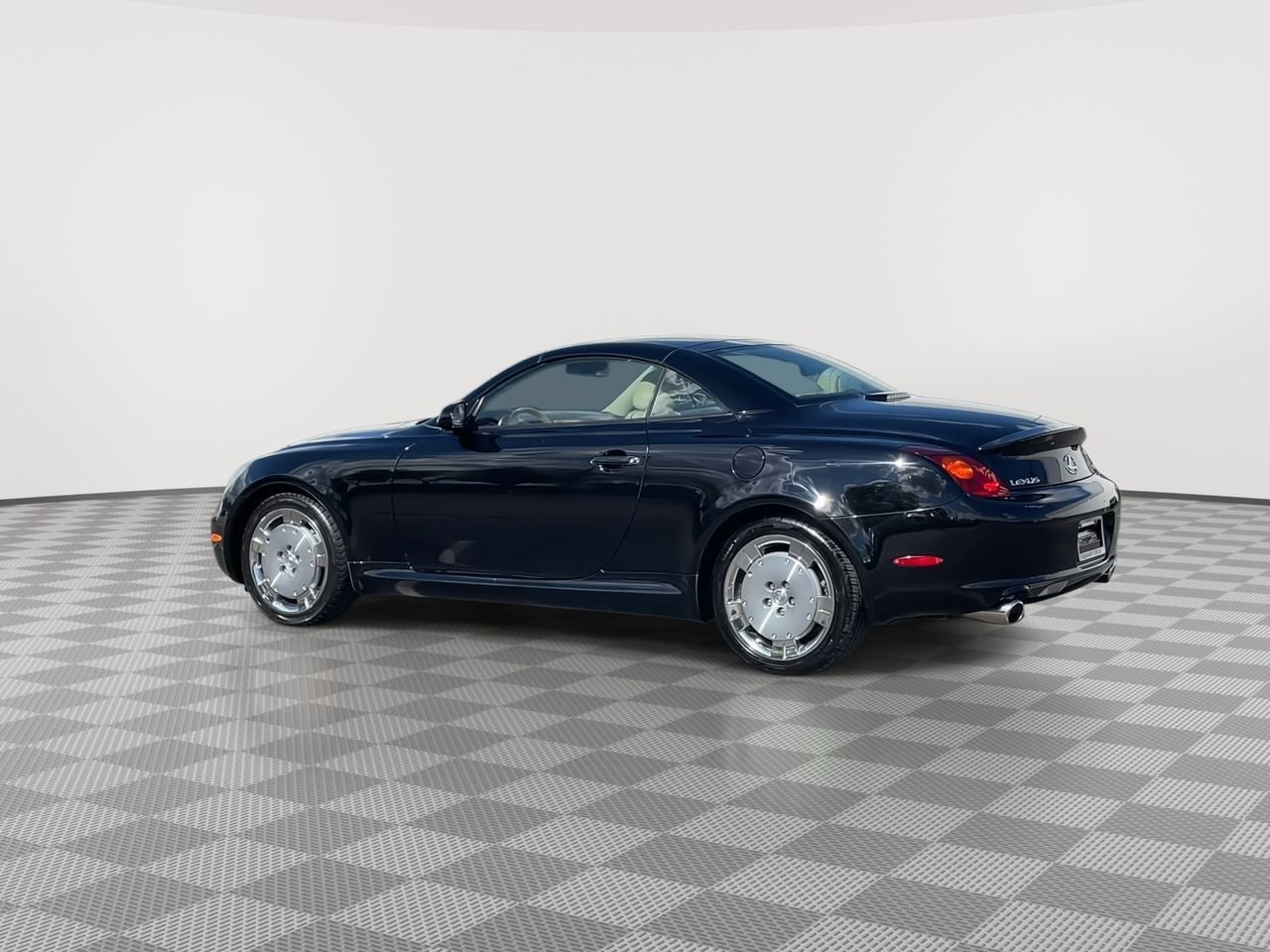 Thumbnail: 2002 Lexus SC - 6