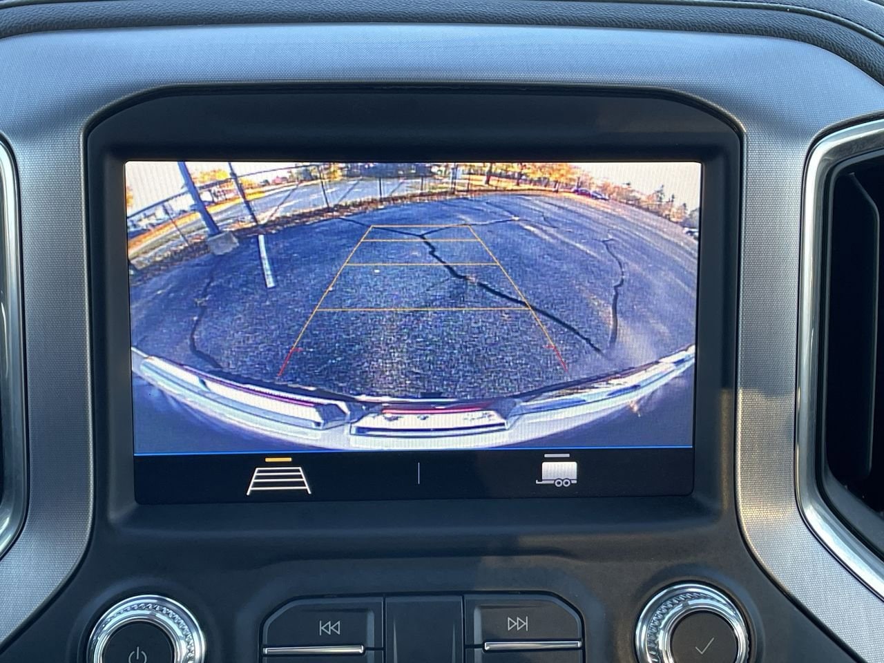 Thumbnail: 2022 GMC Sierra 2500 - 26