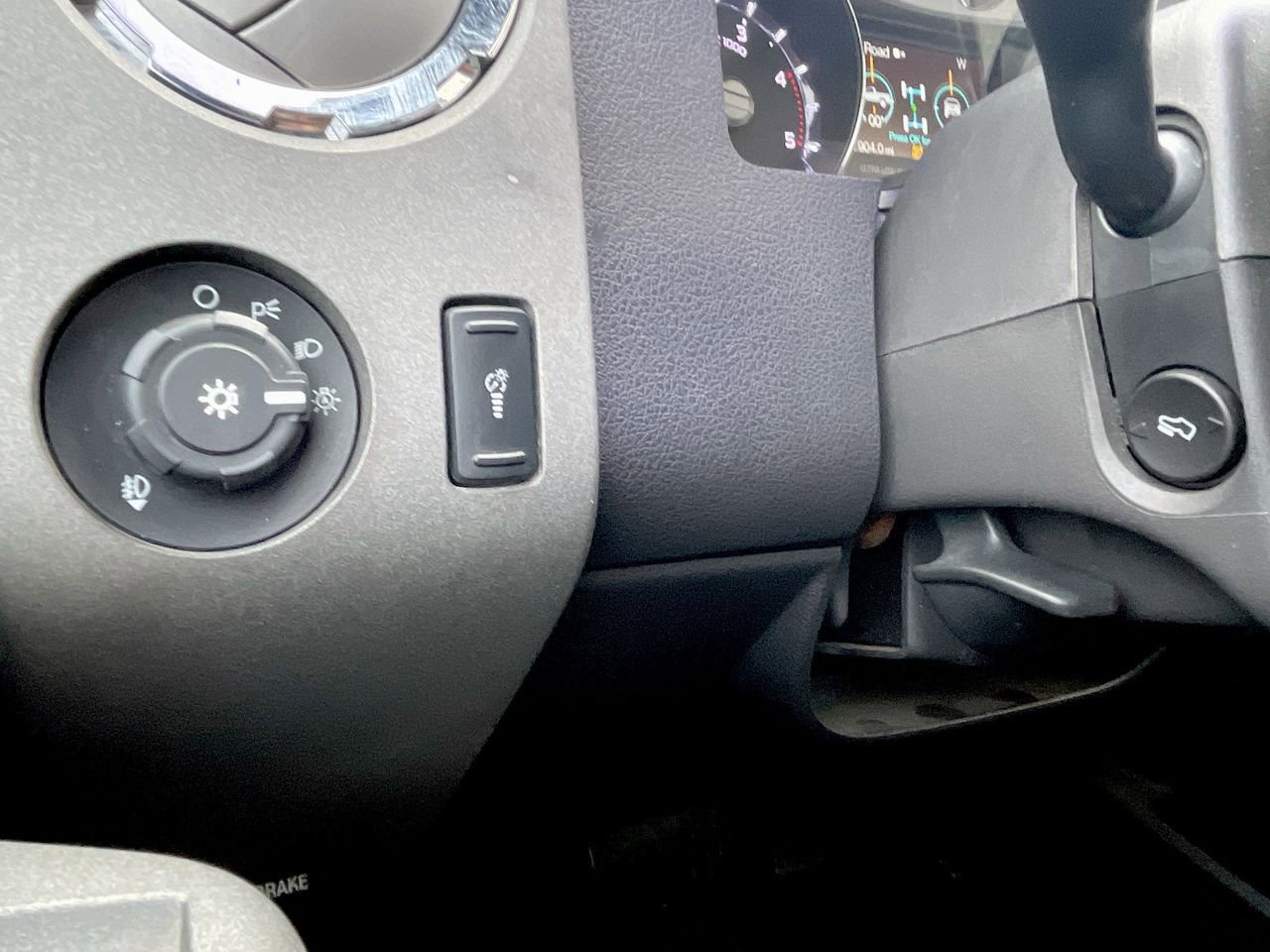 Thumbnail: 2011 Ford Econoline - 30