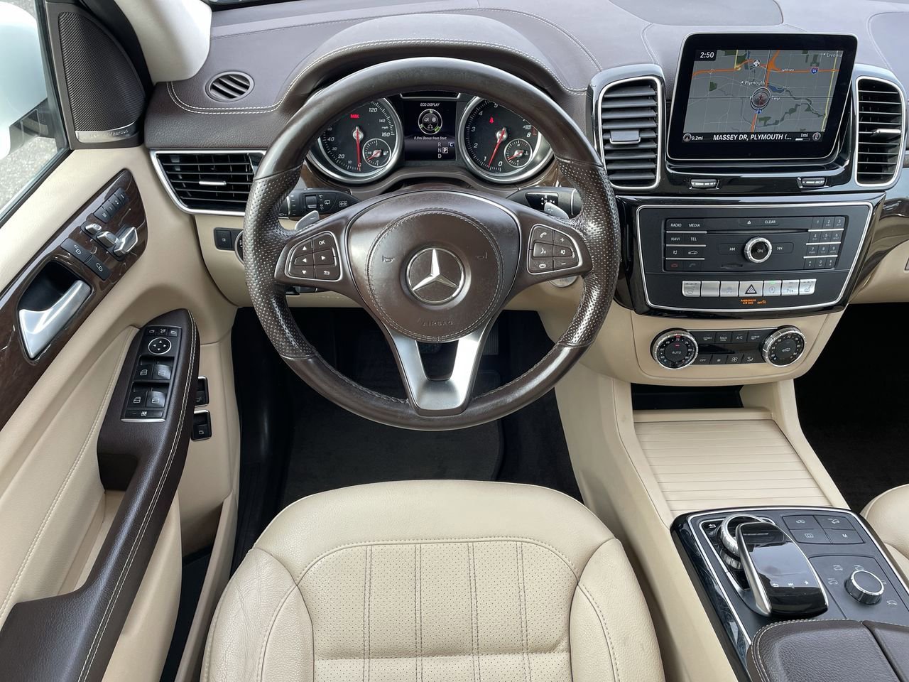 Thumbnail: 2019 Mercedes-Benz GLS - 11