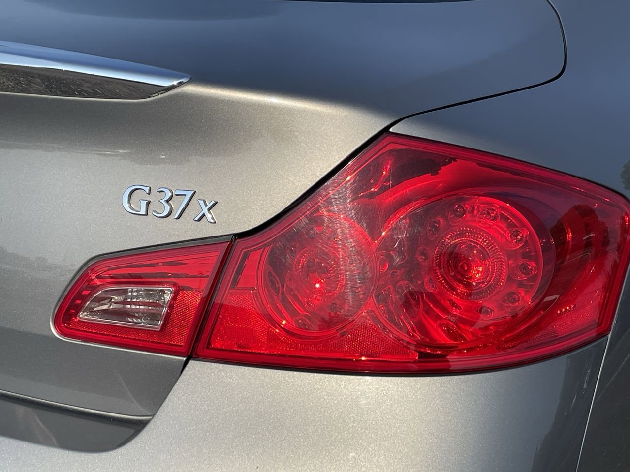 Thumbnail: 2012 INFINITI G37 - 36