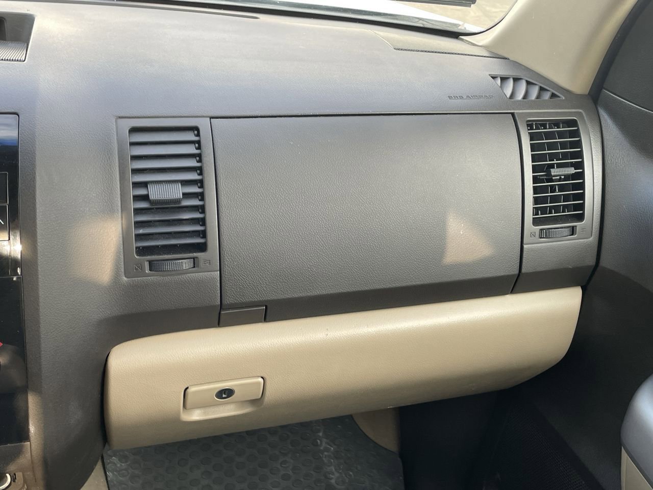 Thumbnail: 2008 Toyota Tundra - 16