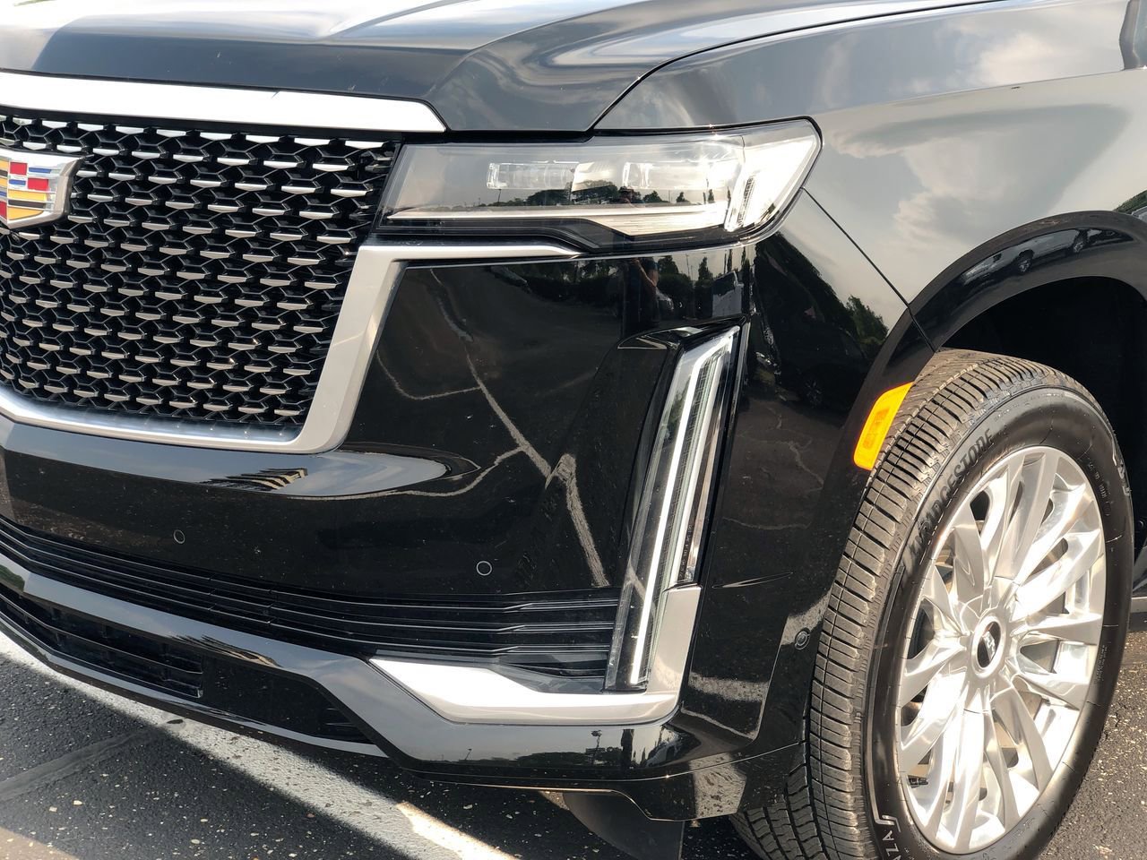 Thumbnail: 2023 Cadillac Escalade - 43