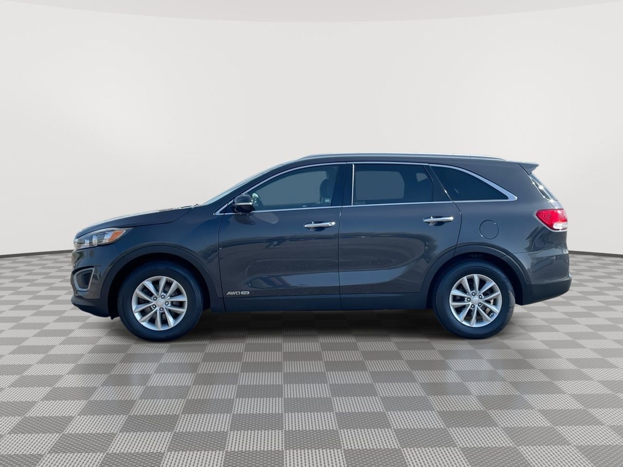 Thumbnail: 2018 Kia Sorento - 5