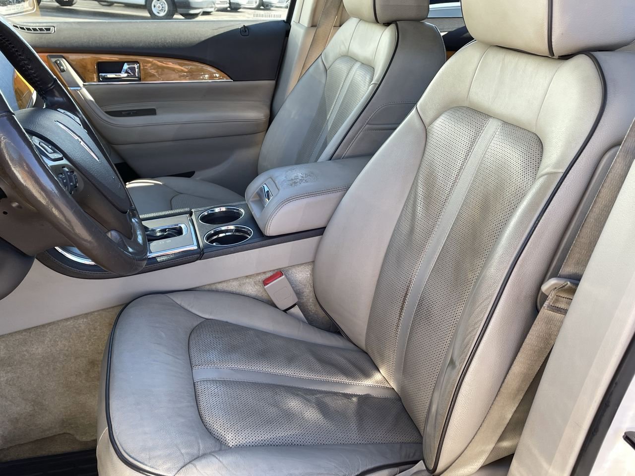 Thumbnail: 2015 Lincoln MKX - 12