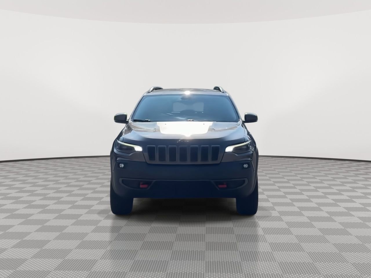 Thumbnail: 2019 Jeep Cherokee - 3