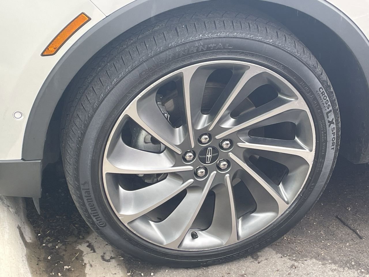 2020 Lincoln Nautilus Reserve 40