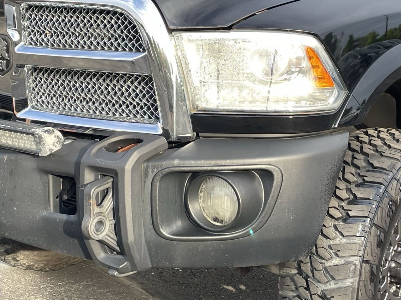 2015 RAM 3500 Longhorn 40