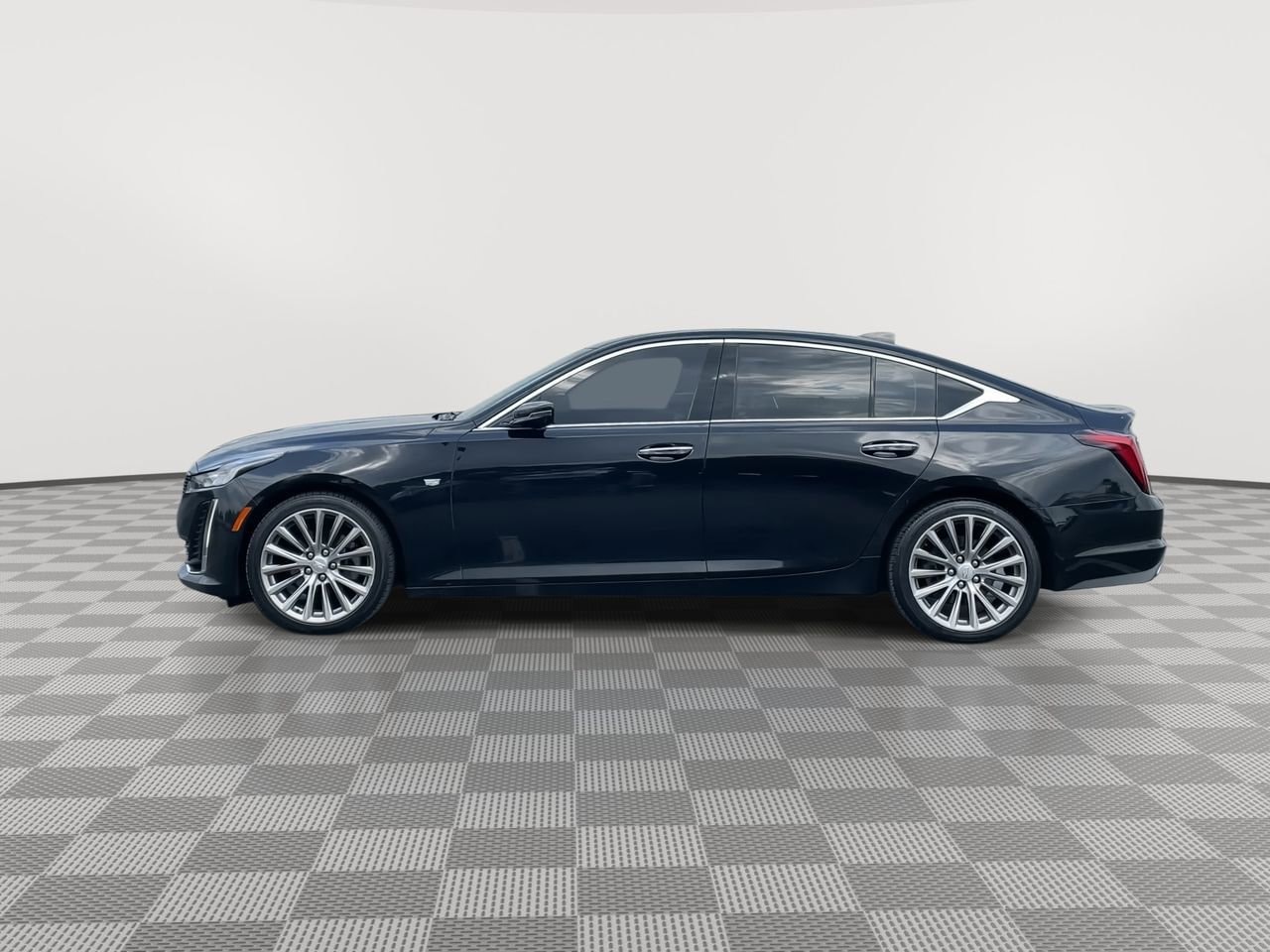 Thumbnail: 2022 Cadillac CT5 - 5