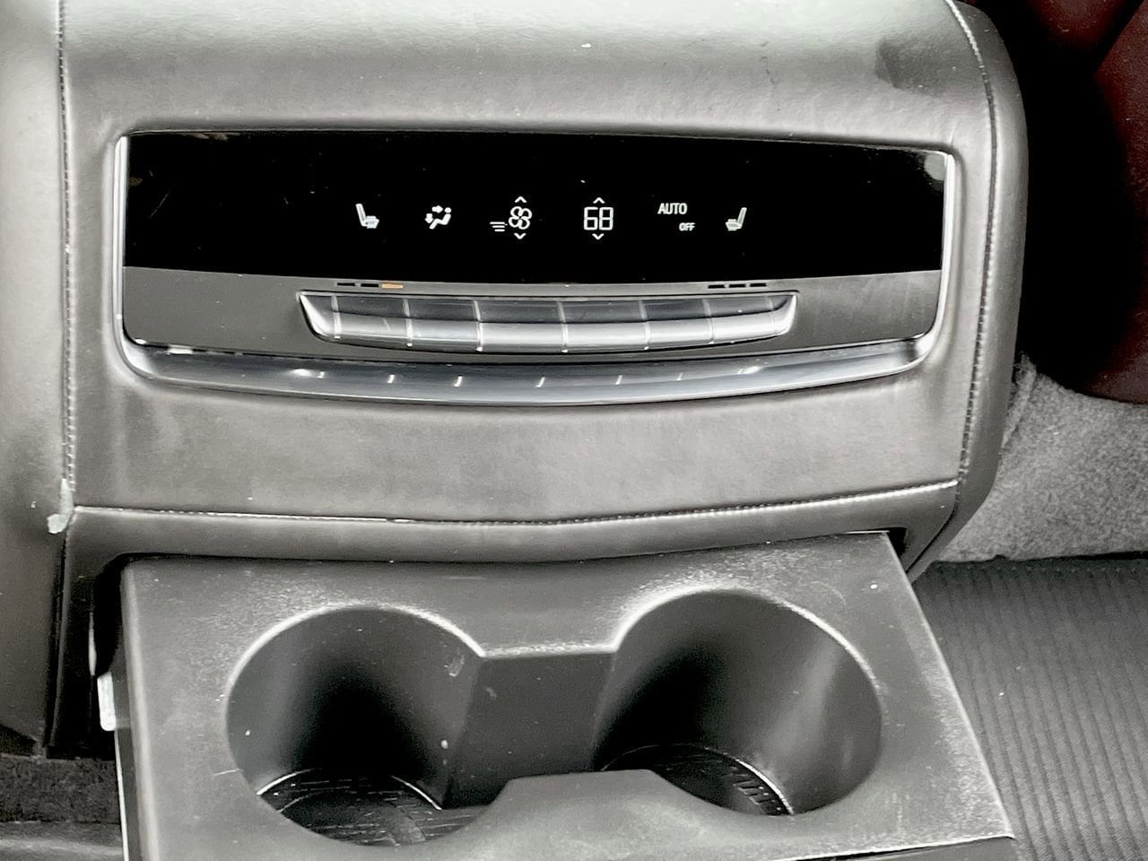 Thumbnail: 2024 Cadillac Escalade - 24