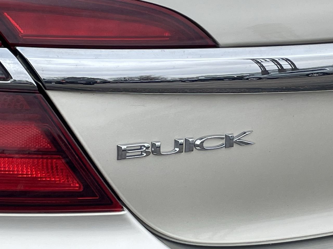 Thumbnail: 2014 Buick Regal - 37