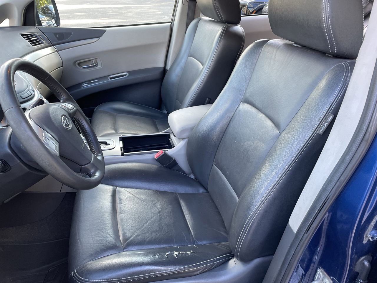 Thumbnail: 2010 Subaru Tribeca - 12