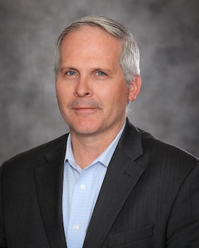 Staff member Andy Green from ID_82e5e7f5509e