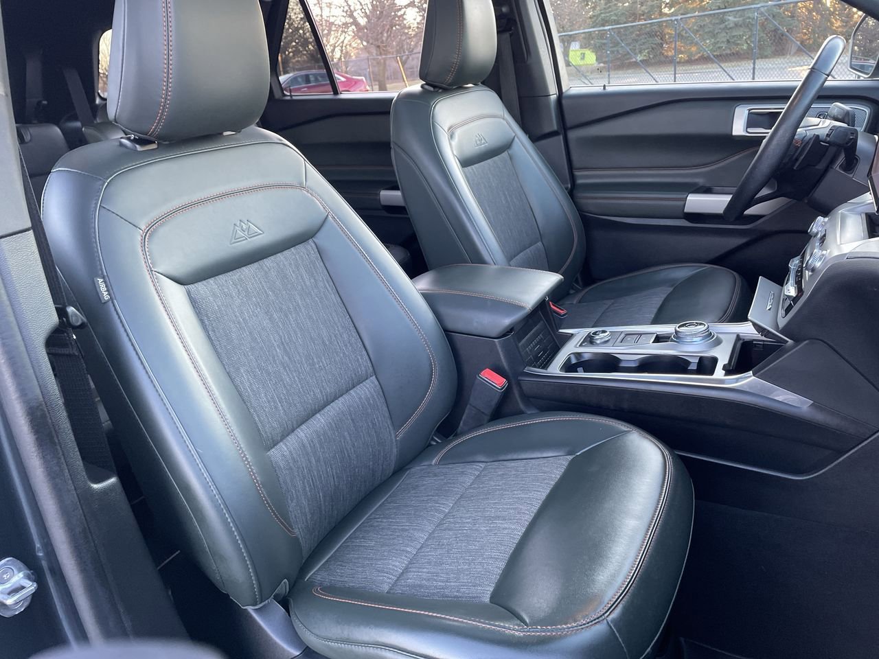 Thumbnail: 2022 Ford Explorer - 14