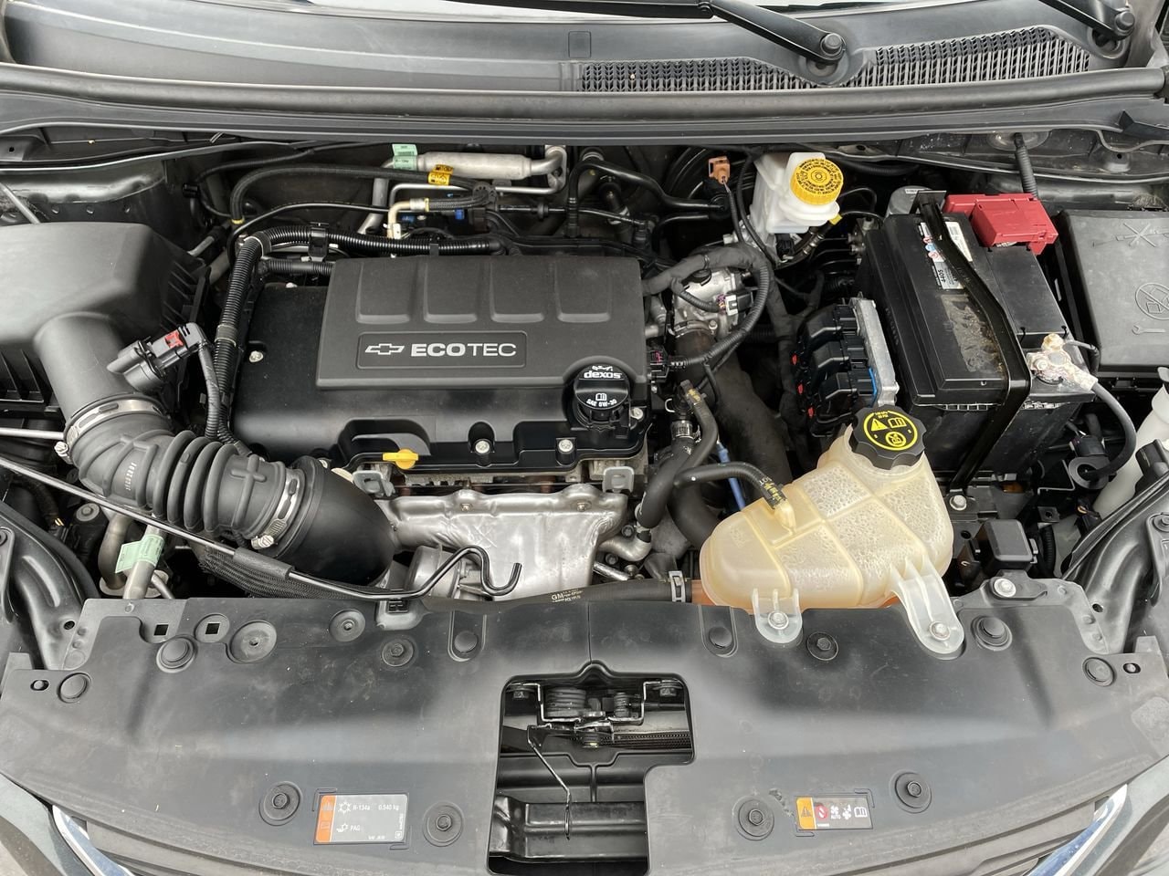 Thumbnail: 2020 Chevrolet Sonic - 32