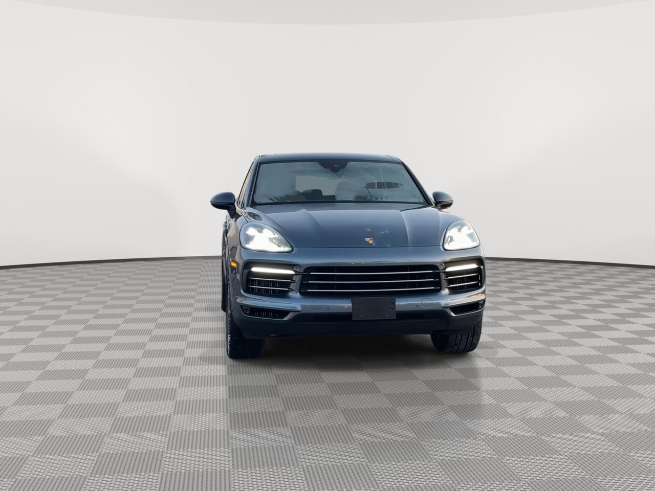 Thumbnail: 2019 Porsche Cayenne - 3