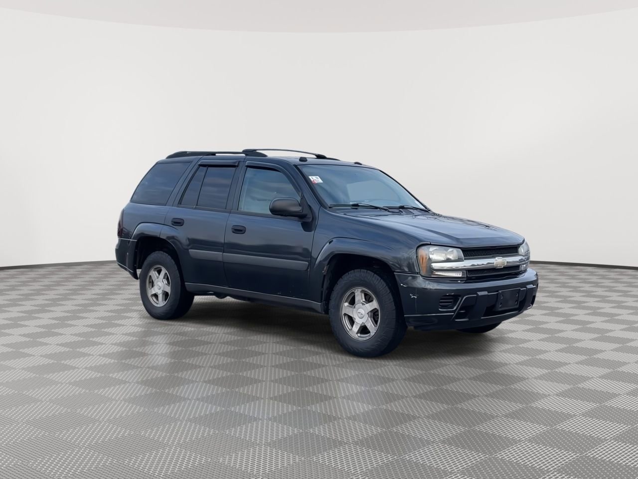 Thumbnail: 2005 Chevrolet TrailBlazer - 2