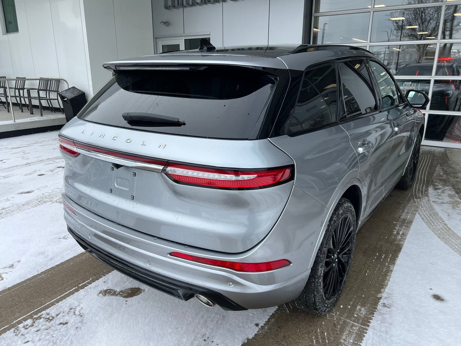 Thumbnail: 2023 Lincoln Corsair - 3