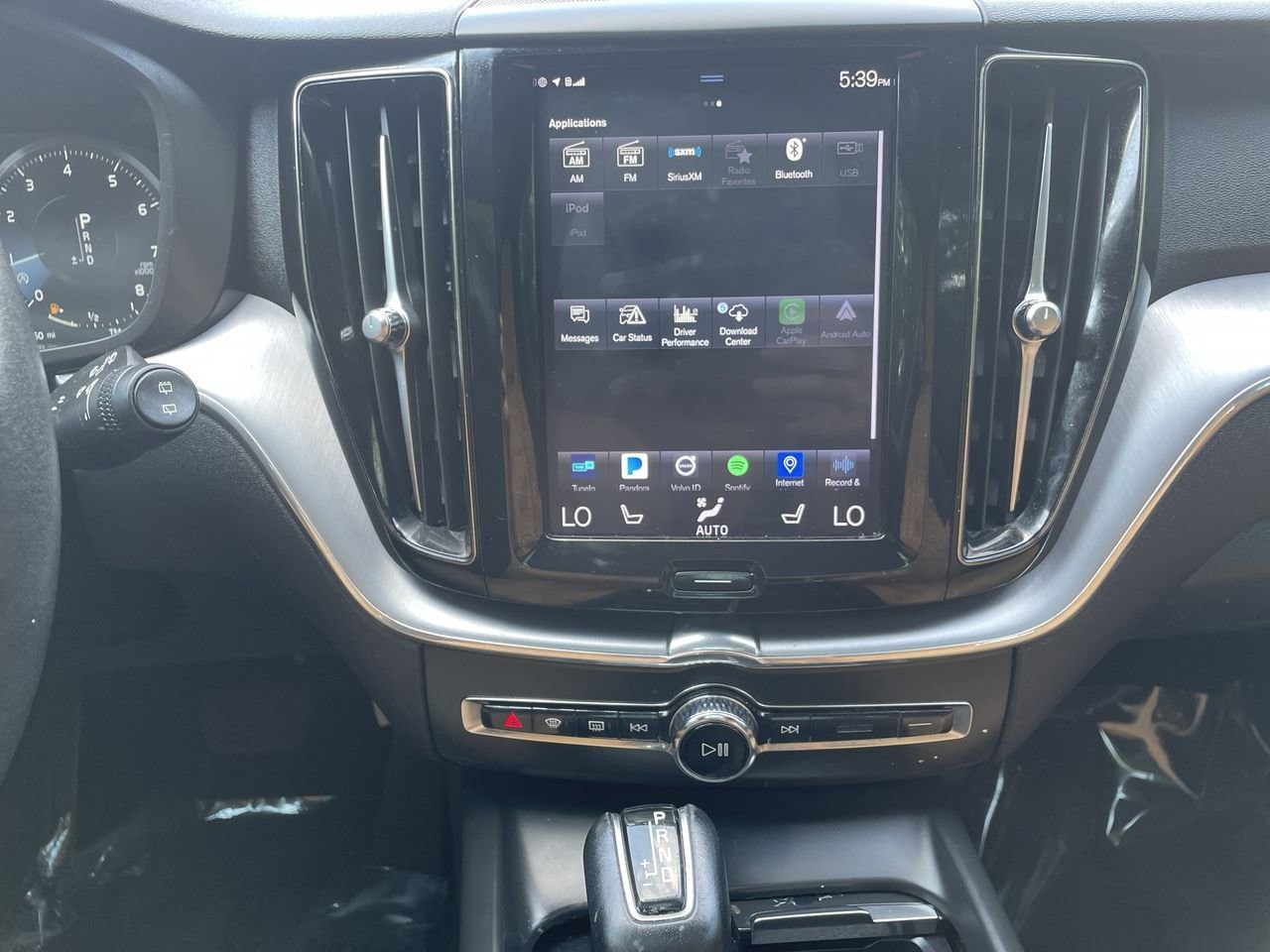 Thumbnail: 2020 Volvo XC60 - 13