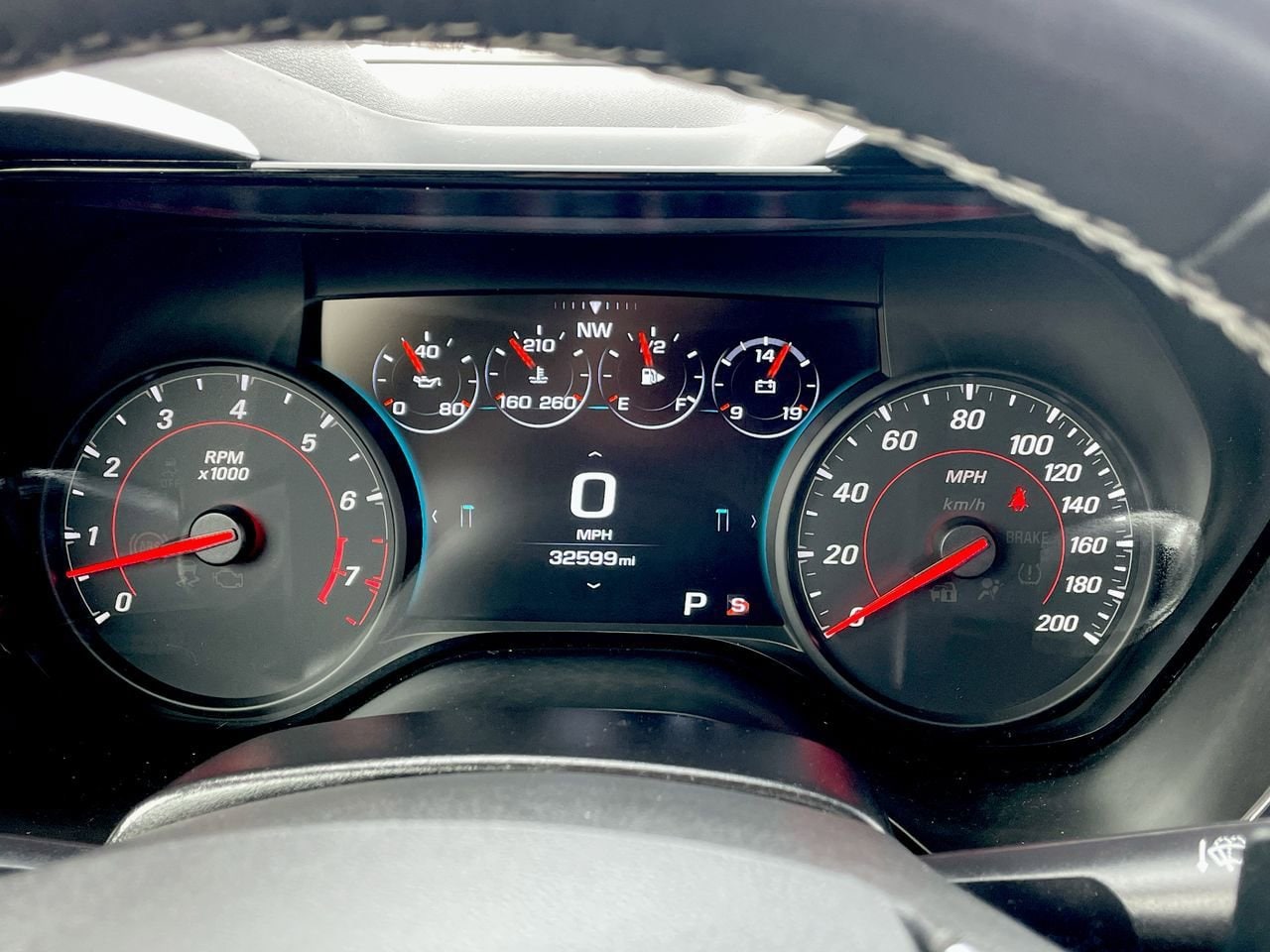 Thumbnail: 2018 Chevrolet Camaro - 27