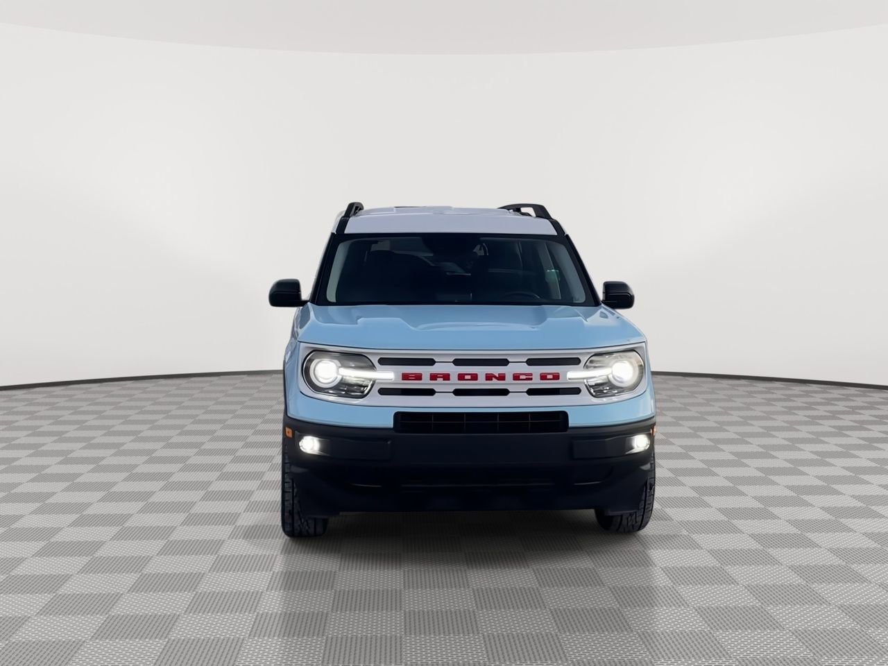 Thumbnail: 2023 Ford Bronco Sport - 3