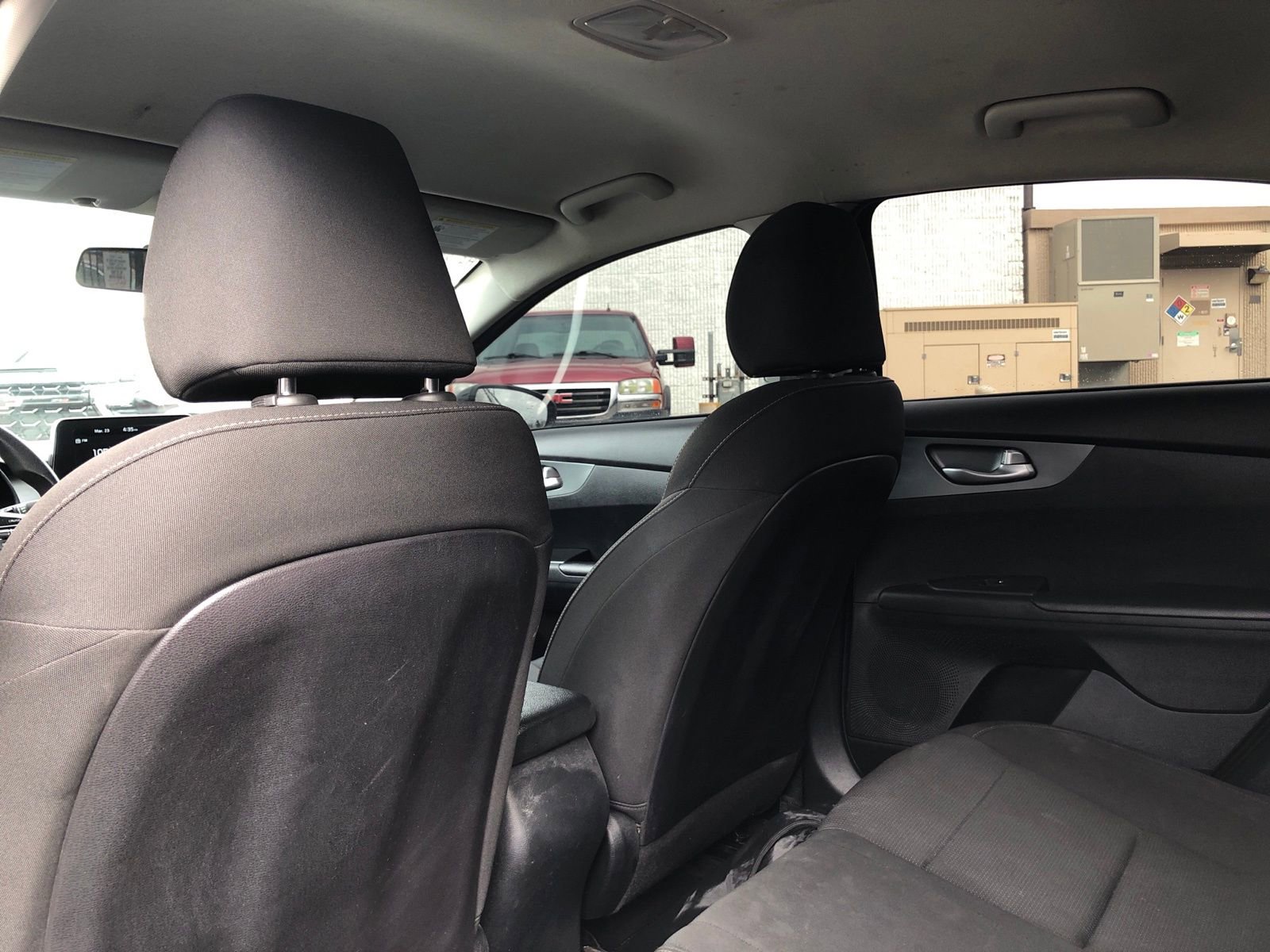 Thumbnail: 2019 Kia Forte - 3