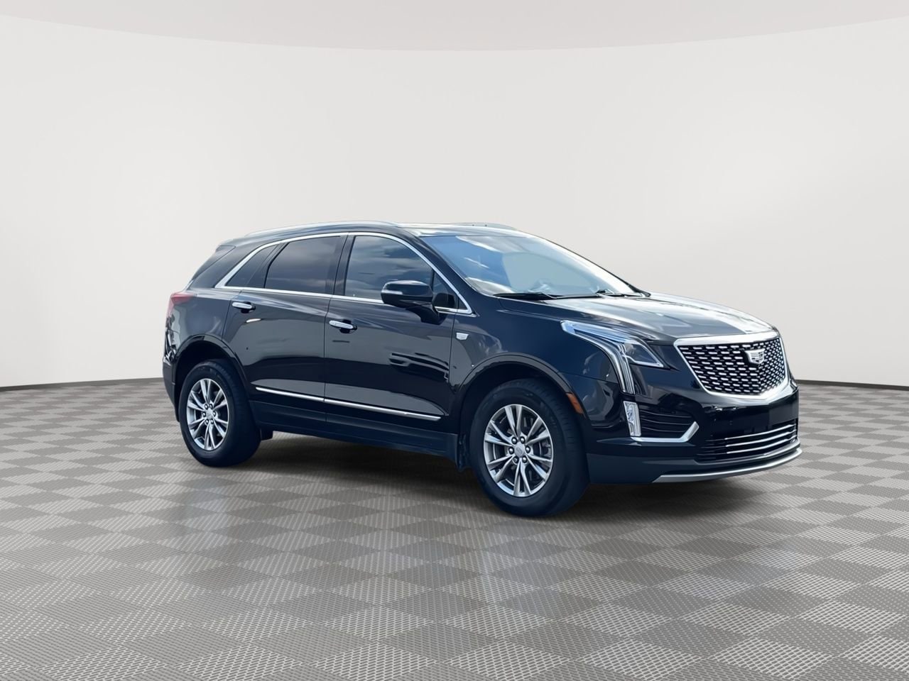 Thumbnail: 2023 Cadillac XT5 - 2