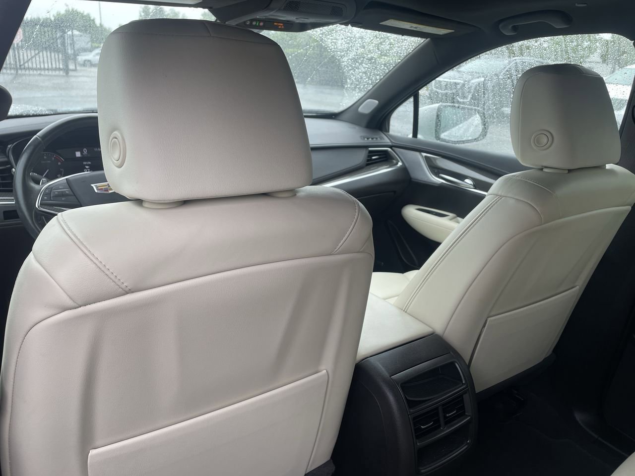 Thumbnail: 2022 Cadillac XT5 - 19