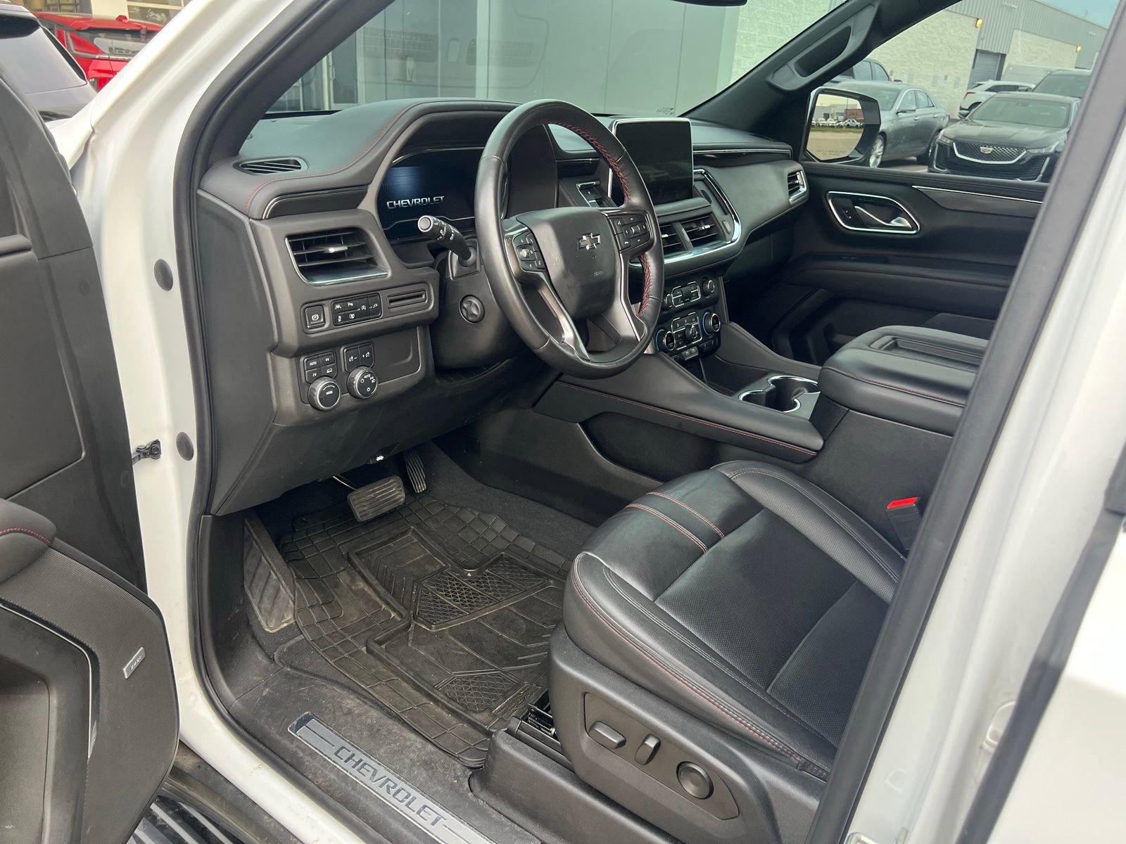 Thumbnail: 2022 Chevrolet Tahoe - 5