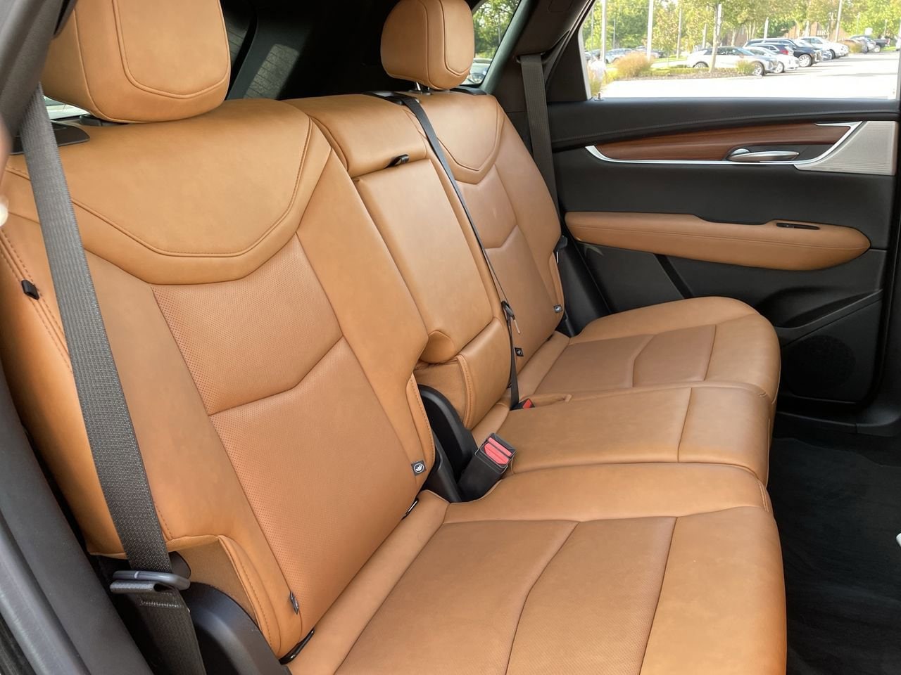 Thumbnail: 2023 Cadillac XT5 - 15