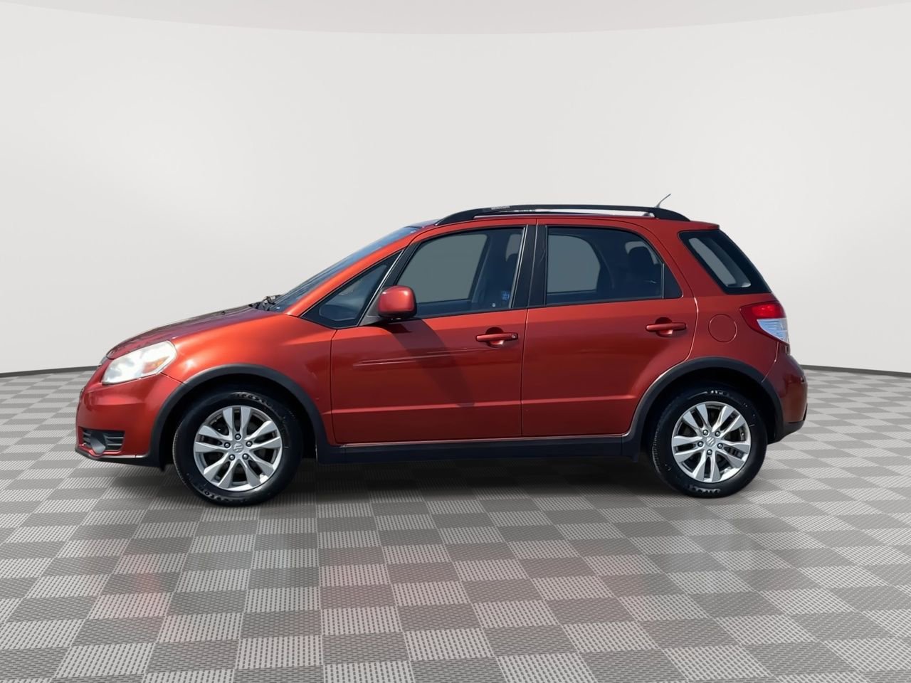 Thumbnail: 2013 Suzuki SX4 - 5