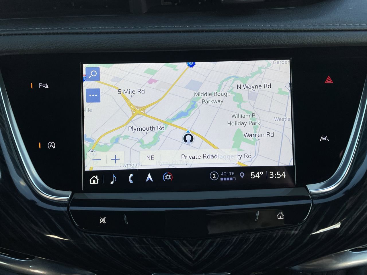 Thumbnail: 2024 Cadillac XT6 - 24