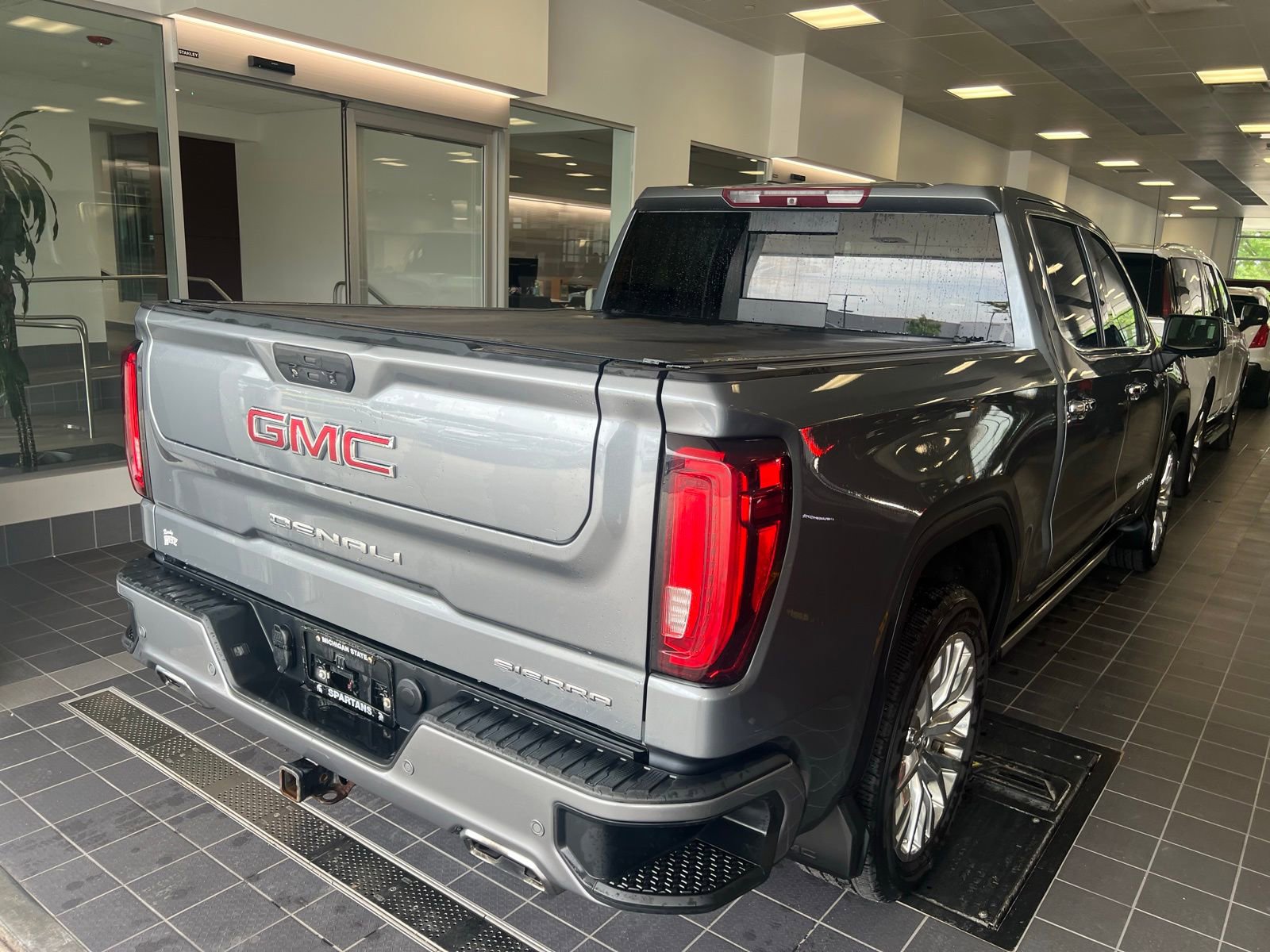 Thumbnail: 2019 GMC Sierra 1500 - 3
