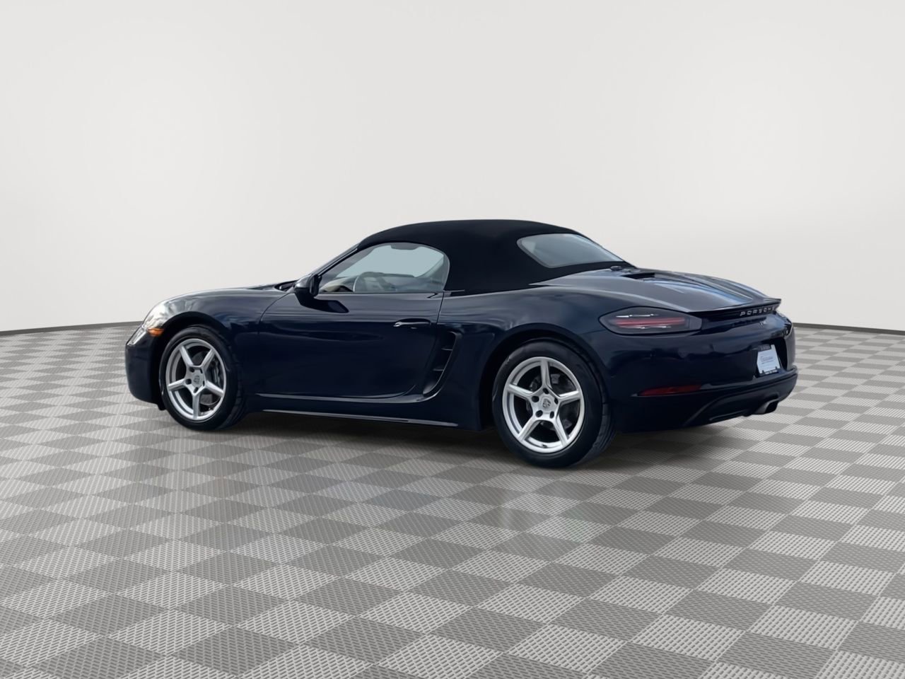 Thumbnail: 2017 Porsche 718 Boxster - 6