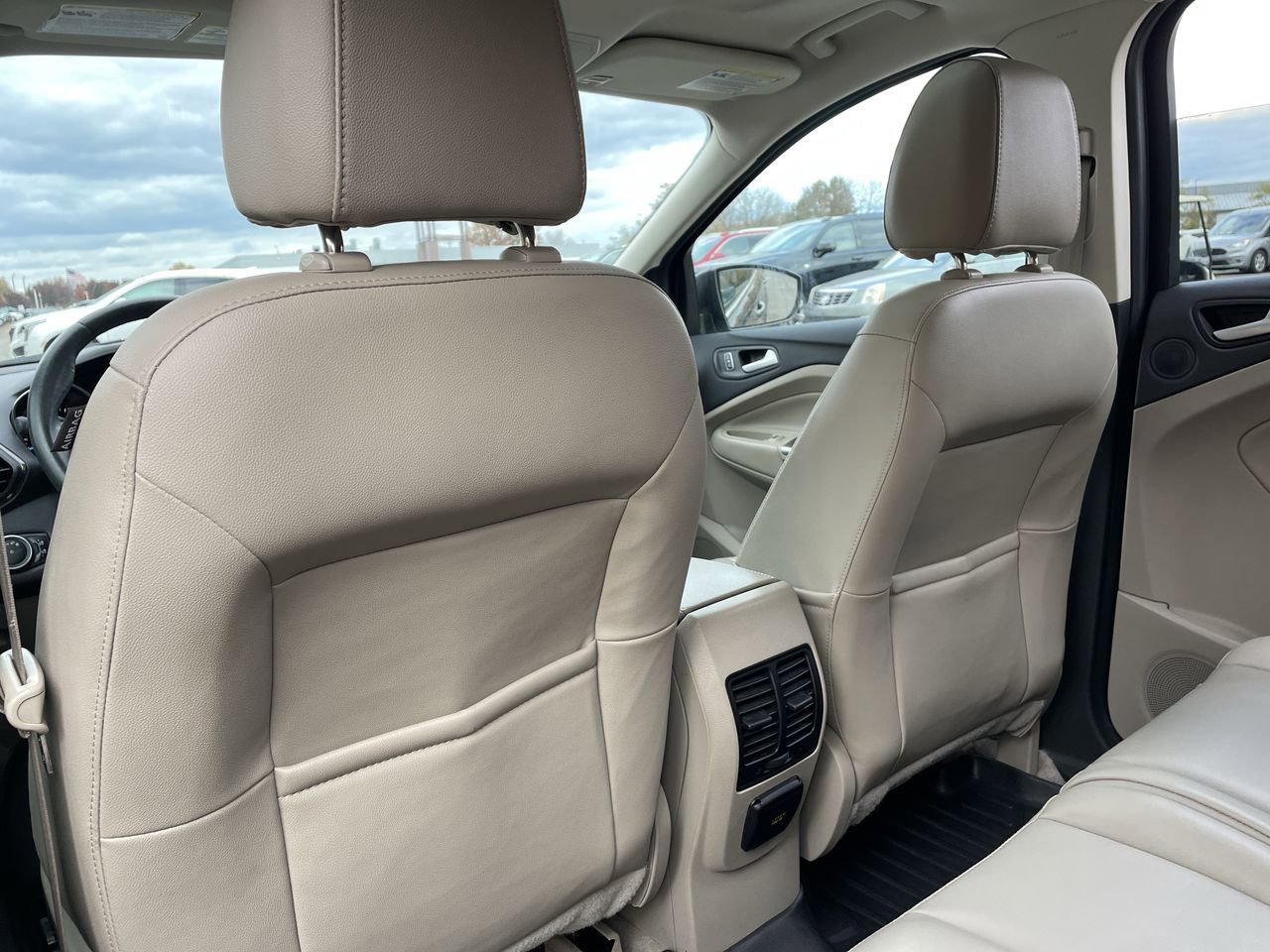 Thumbnail: 2016 Ford Escape - 20